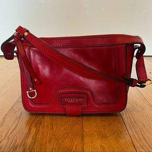 BRAND NEW Leather Crossbody Purse / Shoulder Bag in Red